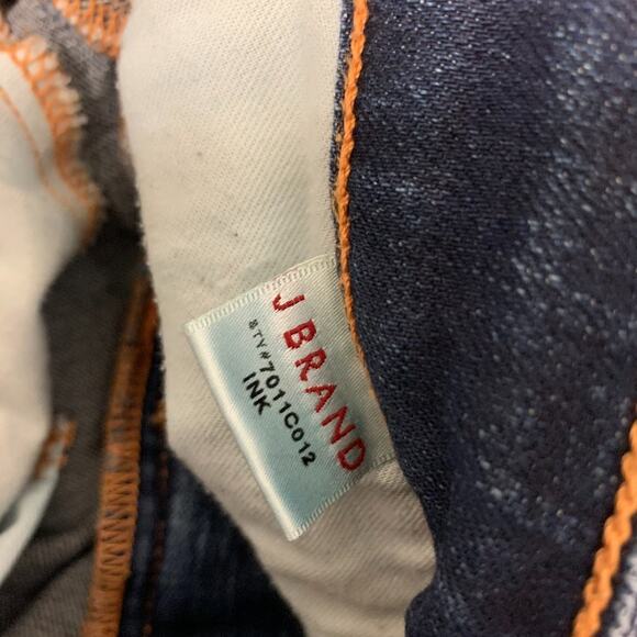 J BRAND - Skinny Jean in Ink - Picture 3 of 15